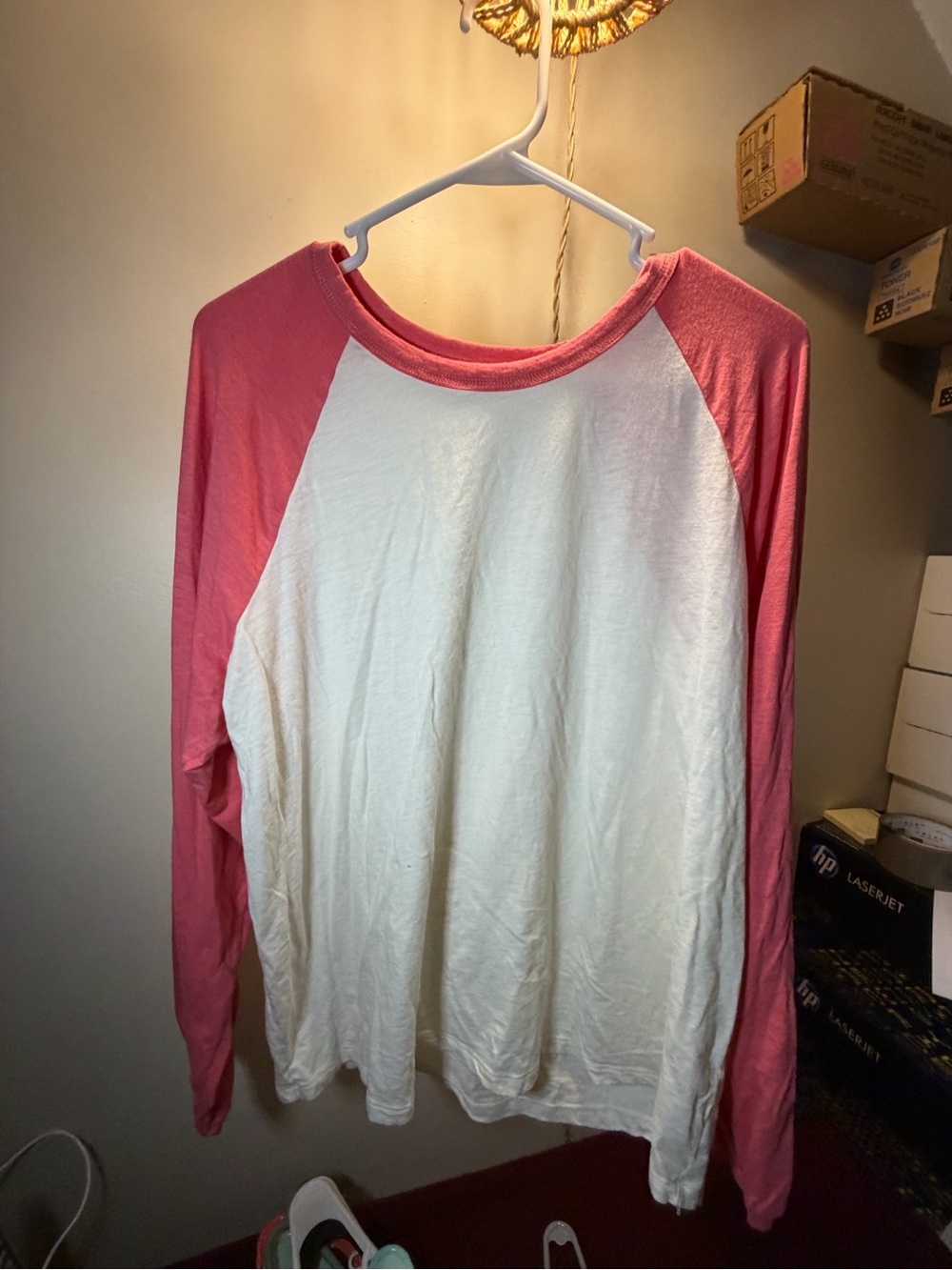 Aerie coral and White Raglan Long Sleeve woman’s  Top size xl